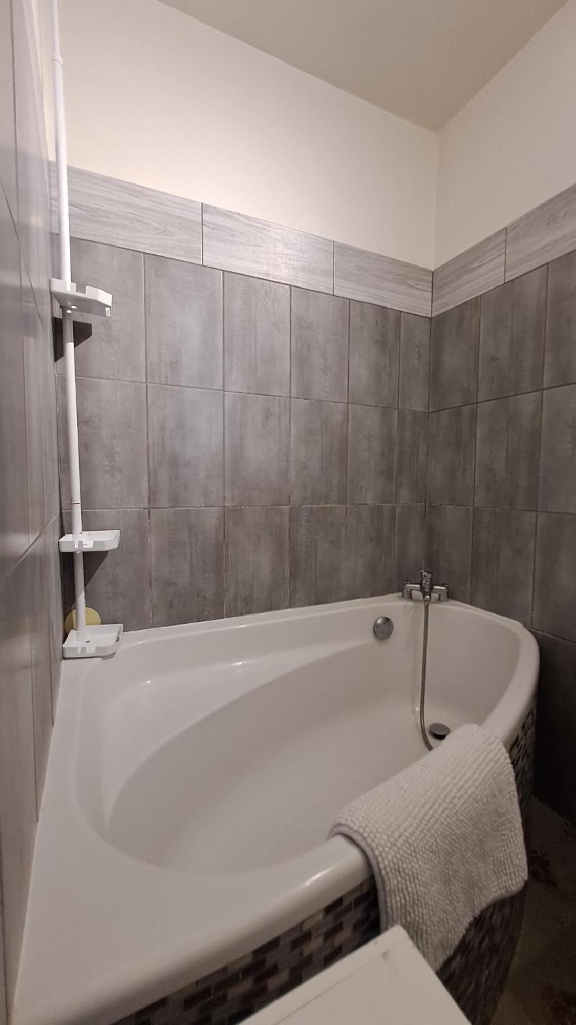 הוילה סן-ז'יל Pres Du Port -Lsm30Conciergerie- מראה חיצוני תמונה